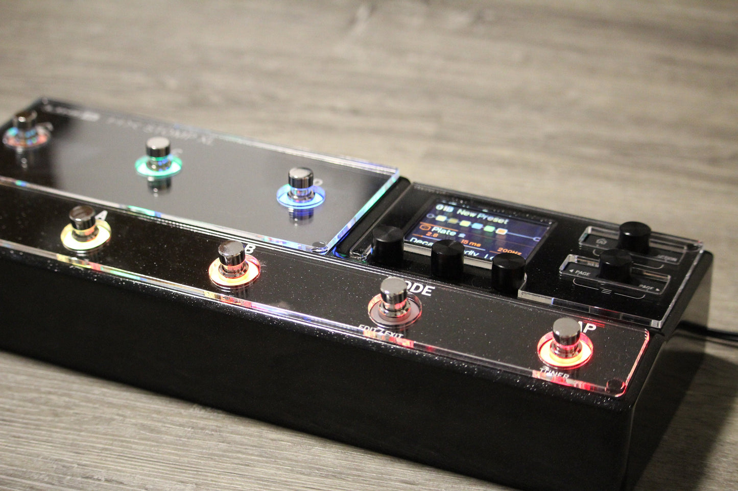 Clear acrylic protector for the Line 6 HX Stomp XL, handmade in Bavaria