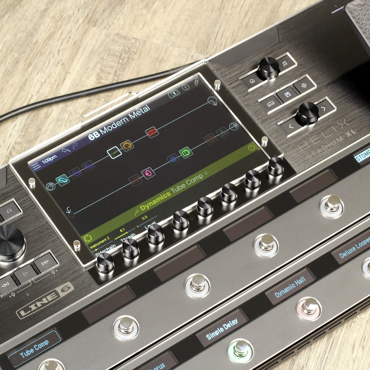 Line 6 Helix Stadium XL with ProtectYourGear acrylic cover and protective shield