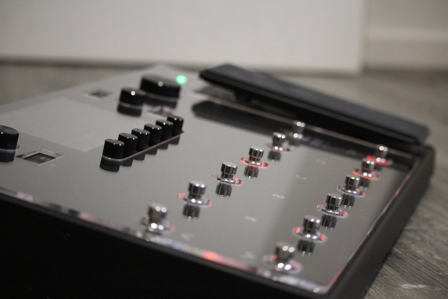 Clear acrylic protector for the Line 6 Helix LT, handmade in Bavaria