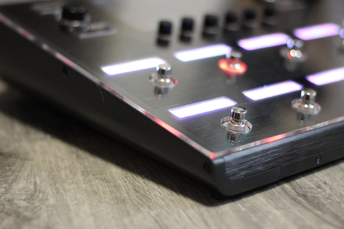 Clear acrylic protector for the Line 6 Helix Floor, handmade in Bavaria