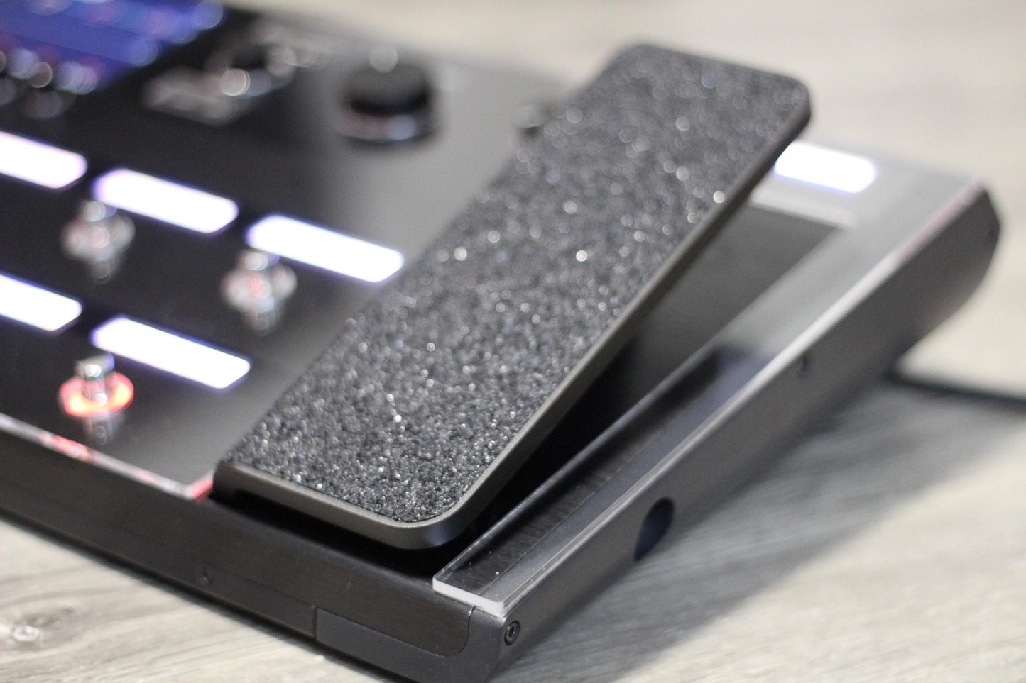 Clear acrylic protector for the Line 6 Helix Floor, handmade in Bavaria